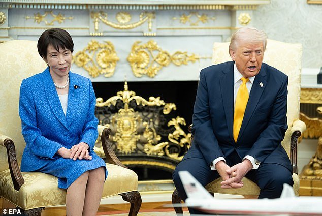 Trump sorprende al primer ministro japonés con un comentario sobre Pearl Harbor directamente en su cara