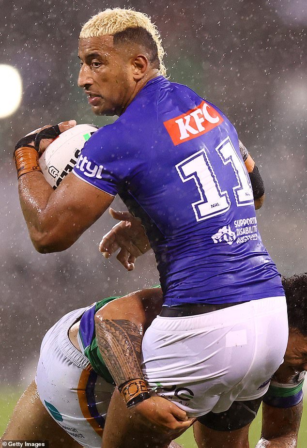 El hilarante error de una estrella de fútbol mortificada que dejó a Danika Mason en puntadas