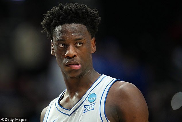 Por qué la mamá de la estrella de March Madness, AJ Dybantsa, quiere que la selección número uno proyectada desaire el Draft de la NBA: ‘Ella es la gran jefa’