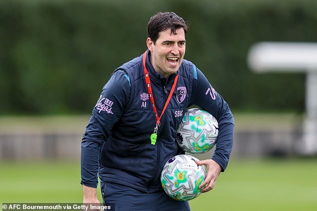Andoni Iraola es buscado por el equipo español, Bournemouth busca claridad sobre su futuro con Tottenham y Crystal Palace ansioso por convertirse en agente libre