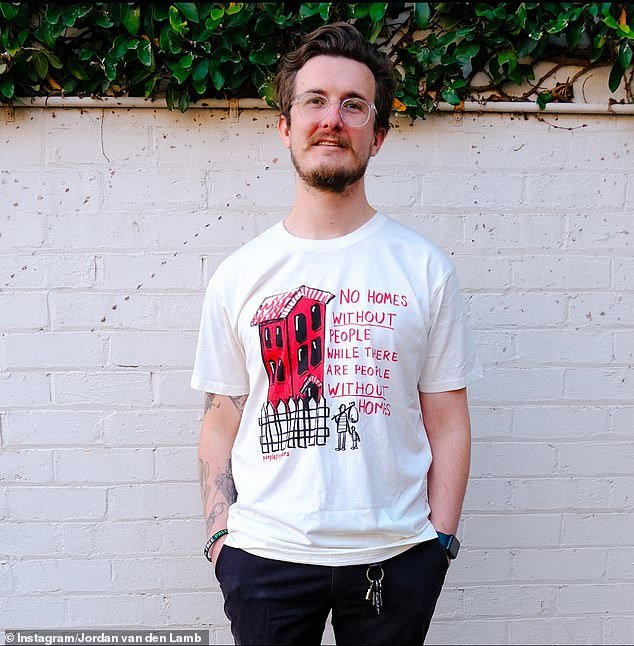 “Bebé llorón”: un inversor inmobiliario con más de 180 viviendas critica a un defensor de los derechos de los ocupantes ilegales tras afirmar que todos los propietarios son “moralmente reprensibles”