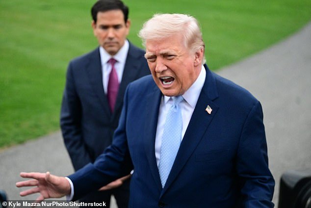 Albo contraataca después de que Donald Trump acusara a Australia de “no involucrarse” en su guerra con Irán, mientras Australia se suma a los llamados para reabrir el Estrecho de Ormuz.