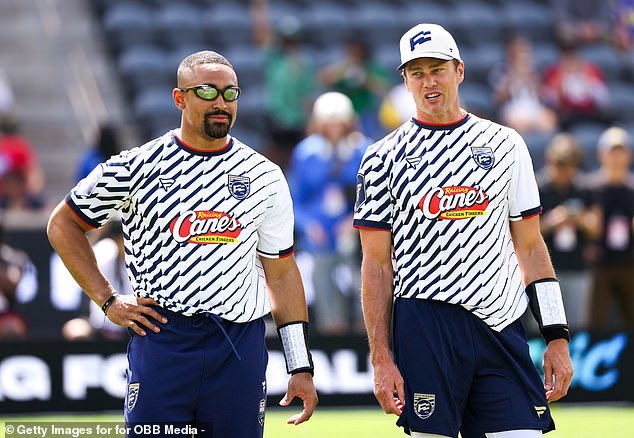 Logan Paul y las estrellas de la NFL se enfrentan rápidamente a la realidad contra el equipo de EE. UU. en el partido de fútbol americano de bandera de Tom Brady