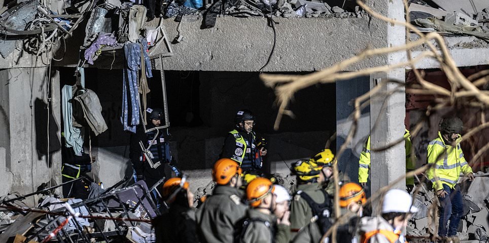 La guerra en Irán en vivo: Teherán lanza una nueva ola de misiles hacia Israel mientras Londres se ve amenazada