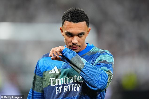Trent Alexander-Arnold es descartado por el Real Madrid para el derbi debido a un DEMORA, ya que el defensor fue castigado por mala disciplina después del desaire de Inglaterra