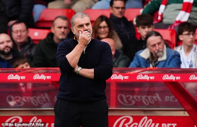 Ange Postecoglou revela nuevos detalles del “brutal” despido de Nottingham Forest sólo 18 MINUTOS después de la sorprendente derrota del Chelsea, y cómo casi hizo algo de lo que “lamentaría”