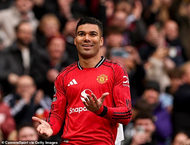 La estrella del Man United, Casemiro, emerge como un objetivo sorpresa para el equipo de la MLS, mientras el brasileño saliente les dice a sus amigos que “le gusta la idea” de mudarse a los EE. UU.