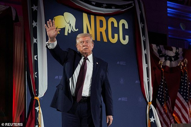 Trump dice “hemos eliminado el cáncer” del programa nuclear de Irán y promete poner fin a la guerra en unas semanas