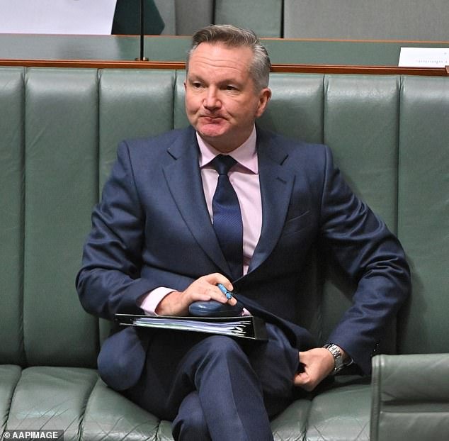 Nuevos datos sorprendentes muestran que más de 600 estaciones de servicio australianas ahora tienen dificultades para almacenar combustible.