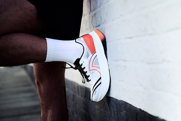 Probé en la carretera los nuevos zapatos Super £40 de Lidl en la Ciudad del Vaticano: así es como se veían realmente y mi consejo de experto para cualquier corredor de maratón que esté considerando comprarlos.