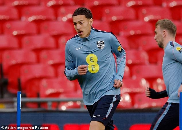 Thomas Tuchel toma una decisión sorpresa al traer a un adolescente del Tottenham para el entrenamiento de Inglaterra