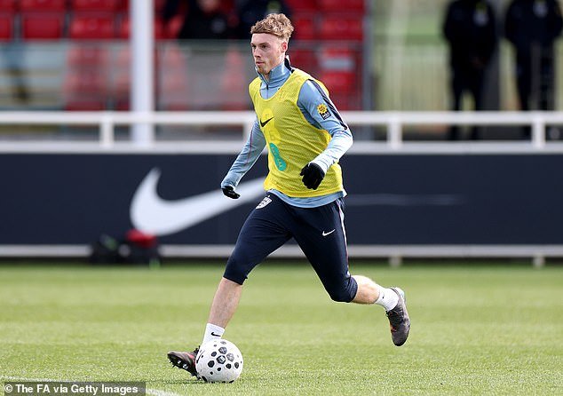 IAN LADYMAN responde a TUS preguntas sobre Inglaterra: la estrella ‘soñada’ lista para un sorprendente puesto titular, plan para el reemplazo de Harry Kane y la pregunta crucial de quién juega en el número 10