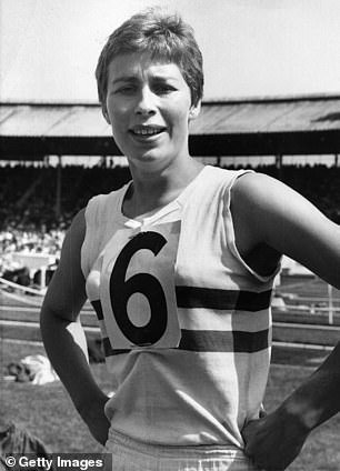 Antes de Keely Hodgkinson, Jess Ennis y Kelly Holmes, estuvo Mary Rand, escribe OLIVER HOLT, la pionera británica que “trabajó y jugó duro” durante el torbellino de gloria de 1964.