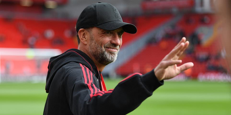 Liverpool Legends vs Borussia Dortmund Legends EN VIVO: últimos resultados, noticias del equipo y actualizaciones mientras Jurgen Klopp regresa a la línea de banda de Anfield por primera vez con Steven Gerrard y Peter Crouch en acción