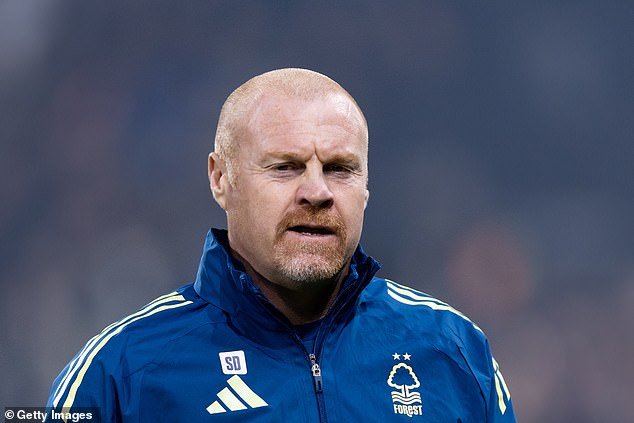 Sean Dyche rompe el silencio sobre los vínculos con el Tottenham tras los rumores de que el exjefe del Nottingham Forest podría sustituir a Igor Tudor: “Son un club brillante”