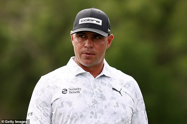 La veterana estrella del golf del PGA Tour se acerca a su primera victoria de cuento de hadas desde que superó un tumor cerebral para regresar al campo