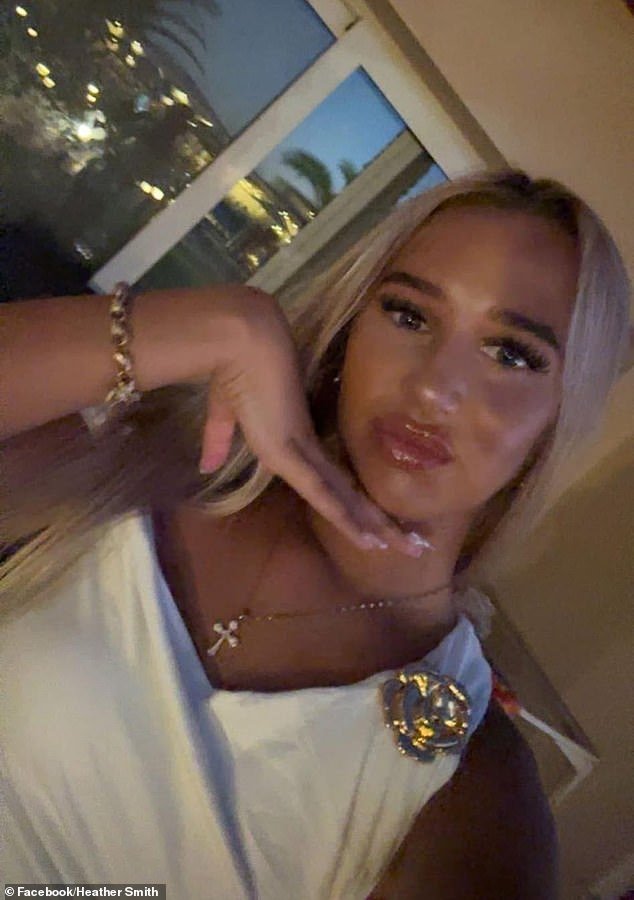 Chica de 16 años que murió tras ser encontrada inconsciente en la calle Leeds apuñalada por la espalda: cuatro personas arrestadas por ‘asesinato’