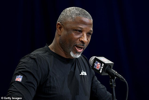 Los fanáticos de los Jets están furiosos porque Aaron Glenn ya confirma al mariscal de campo titular del equipo para 2026