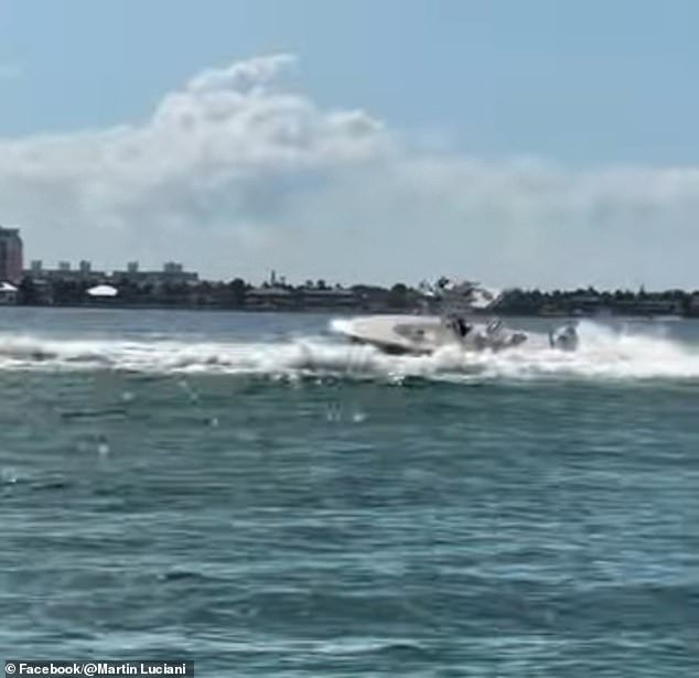 Momento de pesadilla: lancha rápida vacía gira en círculos después de matar a una mujer de 33 años en la Bahía Biscayne de Miami