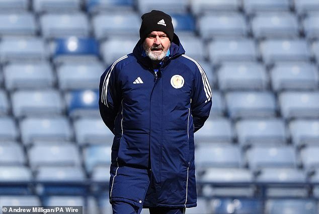 107534799-15692501-Scotland_boss_Steve_Clarke_is_keeping_his_options_open_ahead_of_-a-17_1774899345331.jpg