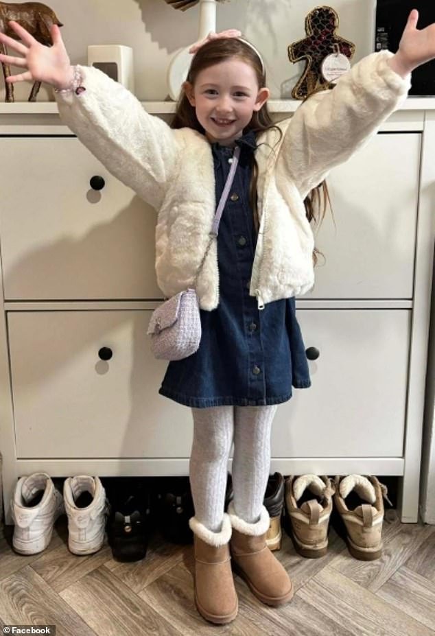 Niña de 7 años encontrada muerta en un estanque en un campo de golf mientras su madre rinde homenaje a la ‘dulce niña’