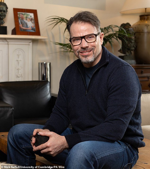 Un gestor de fondos de cobertura multimillonario hace una donación récord de £190 millones a la Universidad de Cambridge