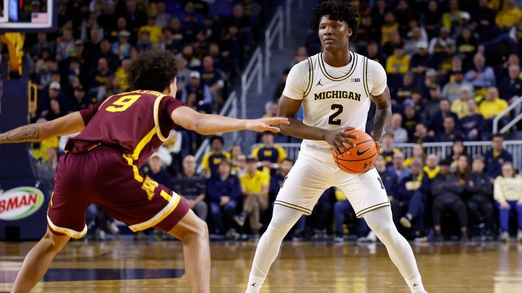 Michigan pierde a LJ Cason por el resto de la temporada por rotura del ligamento anterior cruzado