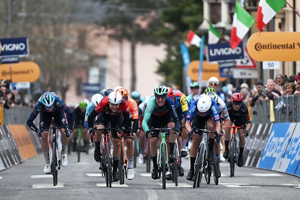 Etapa 7 Tirreno-Adriático EN VIVO – Es casi seguro que la etapa final estará reservada para velocistas