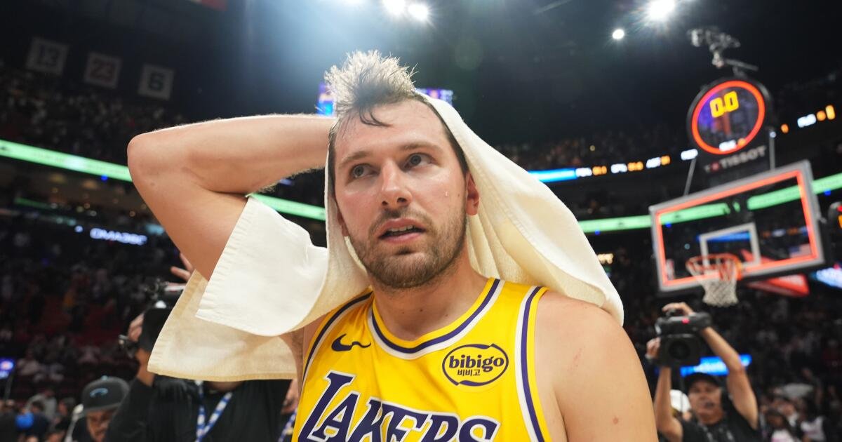 El juego de 60 puntos de Luka Doncic impulsa a la estrella de los Lakers al debate sobre el MVP