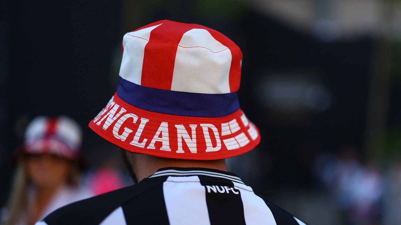 El sexto jugador del Newcastle United se incorporará a la selección inglesa de Thomas Tuchel en marzo de 2026