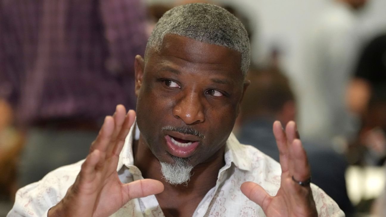 Aaron Glenn dice que el mariscal de campo Geno Smith llevará a los Jets a la ‘tierra prometida’