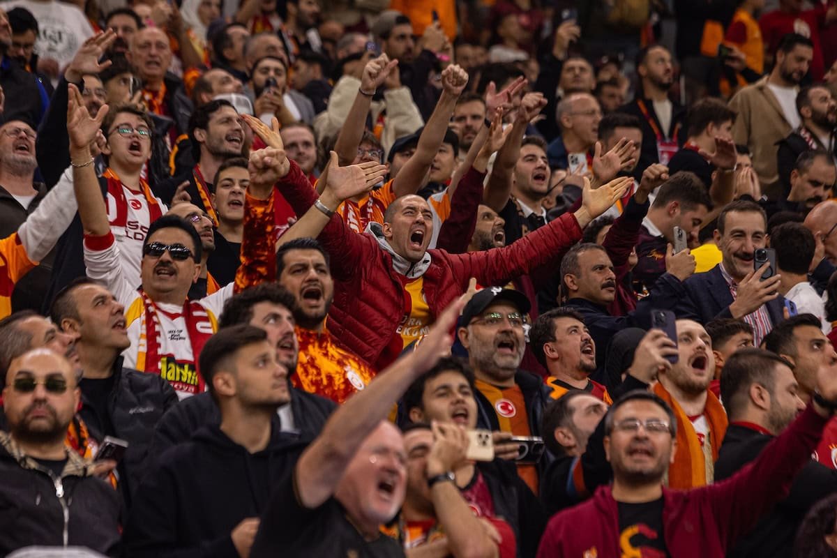 No habrá aficionados visitantes para el UCL Clash