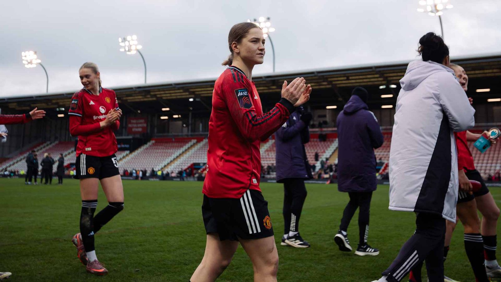Jess Park gana el Gol del mes de la WSL | febrero 2026