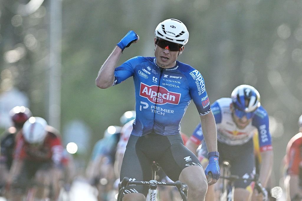 Nokere Koerse Masculino: Jasper Philipsen cierra su intento de escapada en los últimos metros para conseguir su primera victoria de la temporada