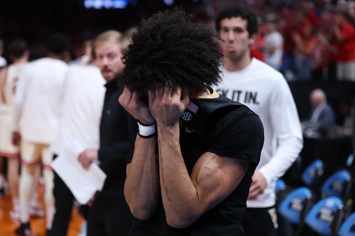 ‘A una pulgada de distancia’: el timbre de Vanderbilt que no sacó a relucir las emociones máximas de March Madness