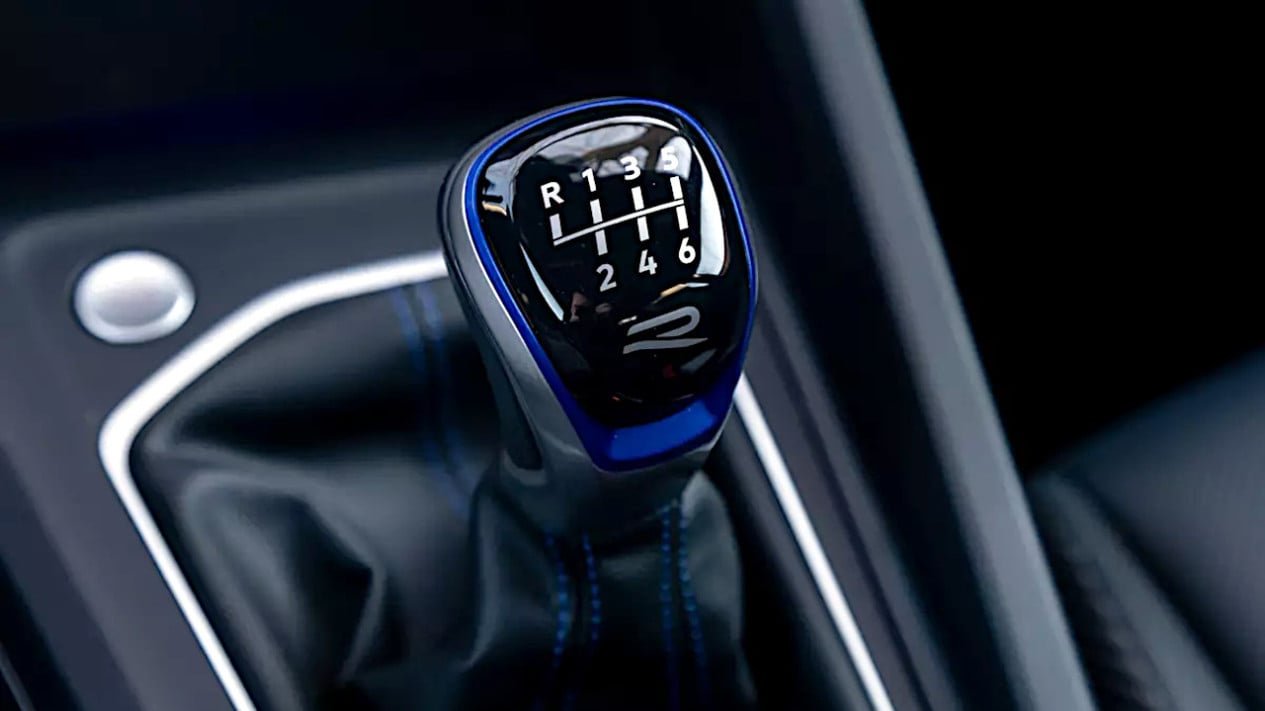 Los 5 coches de transmisión manual más vendidos en 2026