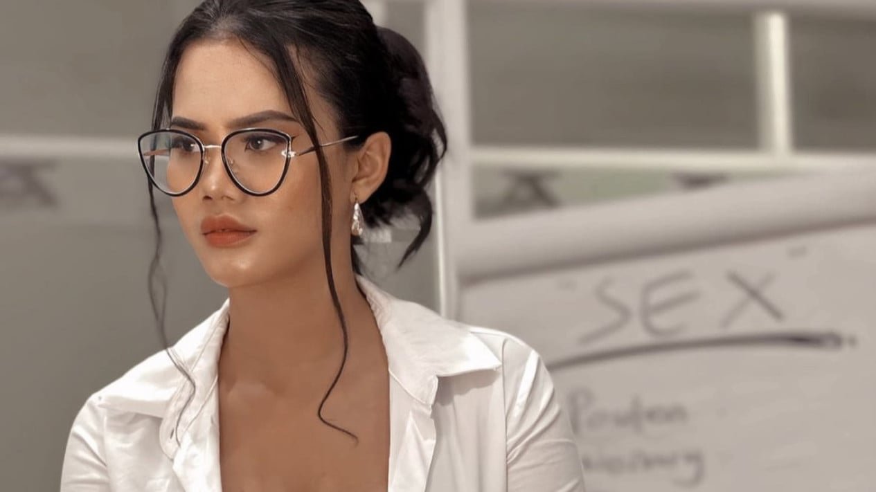 Siskaeee destaca el lento procesamiento del archivo de agua ácida Andrie Yunus: ¡es el turno de mi Bokep!