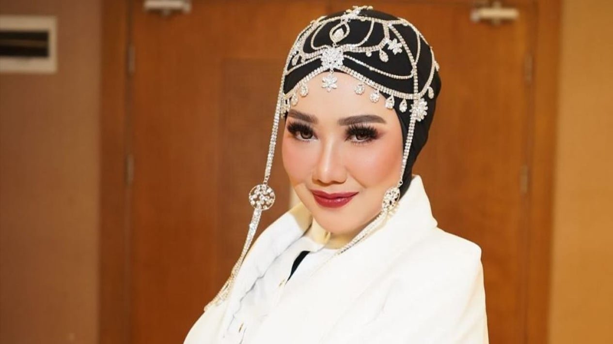 Reza Artamevia responde a la pregunta sobre la proximidad de Zahwa Massaid y Jefri Nichol