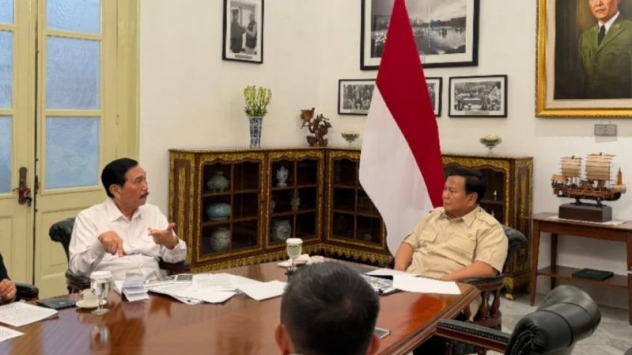 Luhut llama a Irán una nación fuerte y opera drones bajo el mar