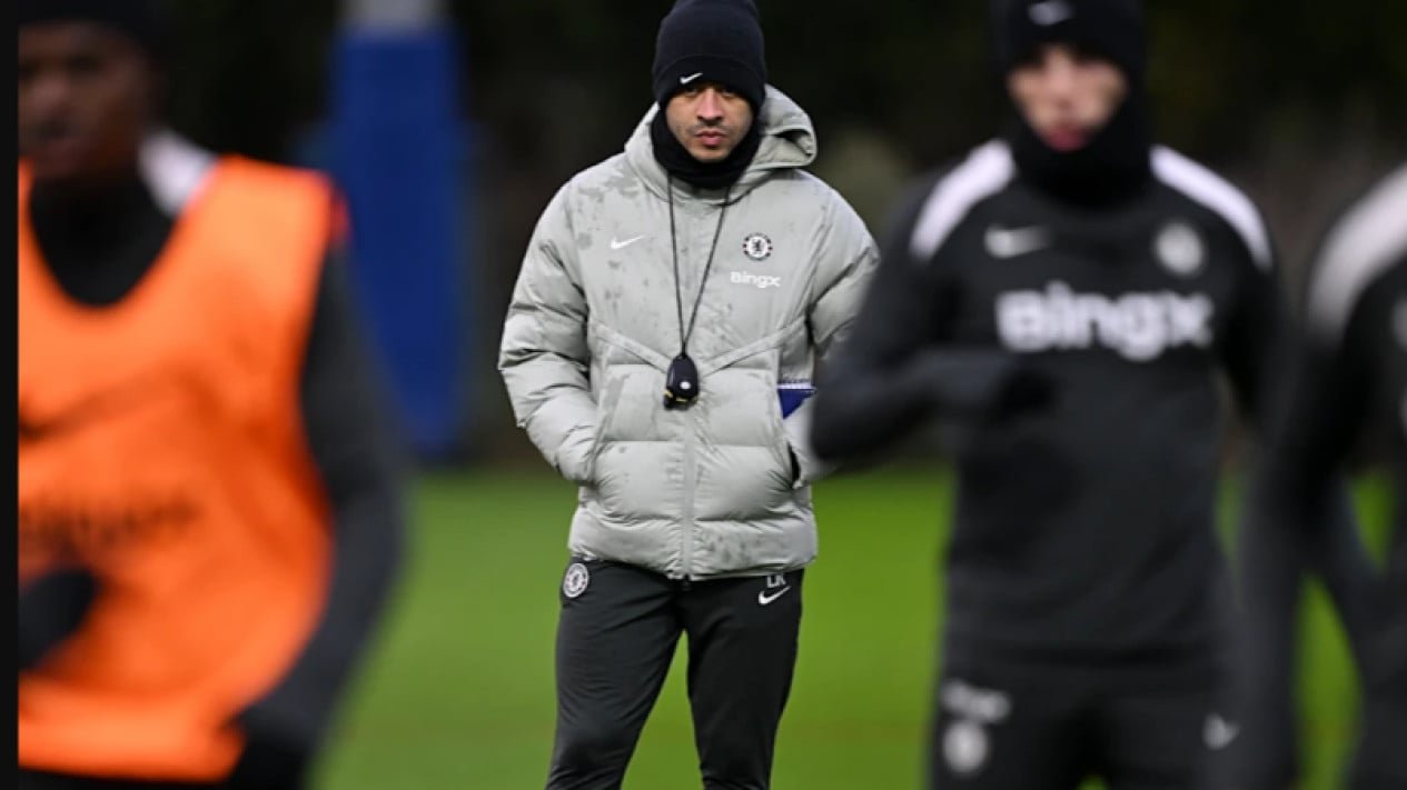 Los jugadores del Chelsea se resisten a jugar, ¿es cierto que Rosenior?