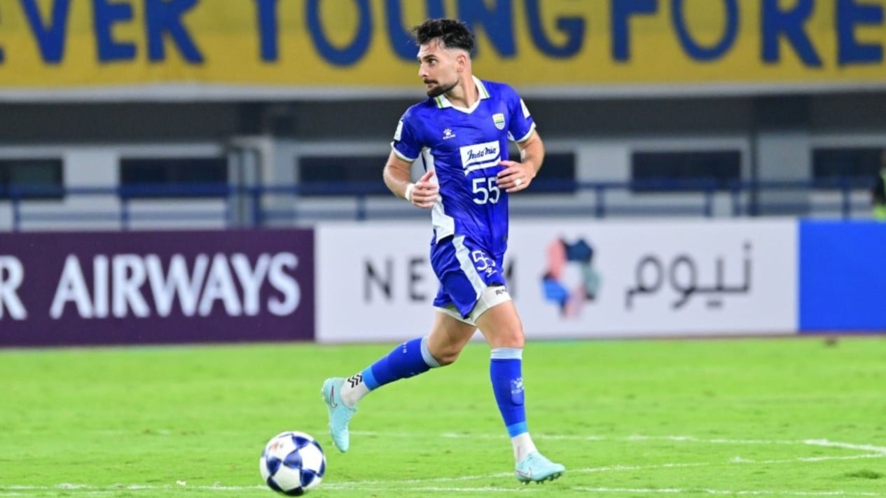 Convocado por la selección iraquí, el defensa persa Frans Putros está listo para participar en los play-offs del Mundial 2026