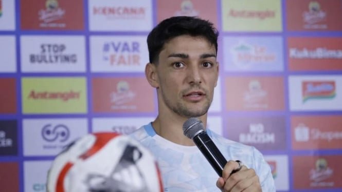 Persib aspira a tres puntos en Persebaya, Federico Barba: vinimos a ganar