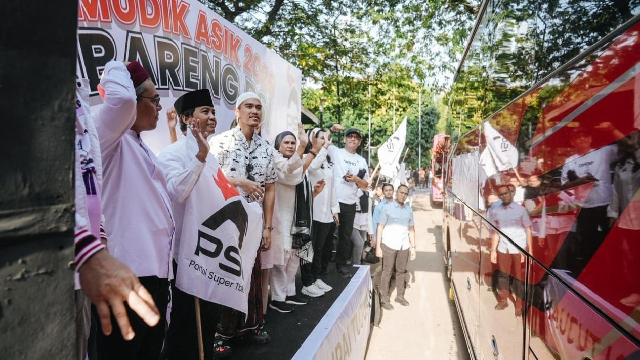 11.800 personas participan en la reunión gratuita de PSI, 200 autobuses salen de GBK