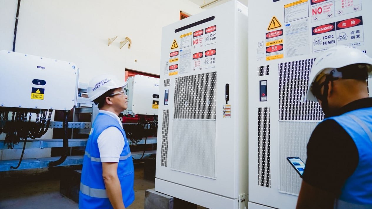 Se espera que miles de vehículos eléctricos ingresen a Bali durante las vacaciones de Nyepi y Eid, el PLN garantiza que cientos de SPKLU estén listos para servir