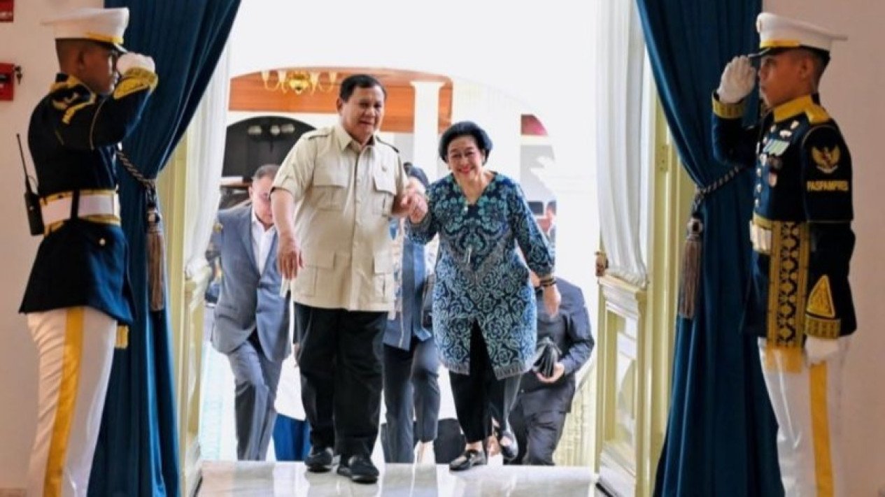 Prabowo se encuentra con Megawati en el palacio, acompañada por Dasco y Puan.