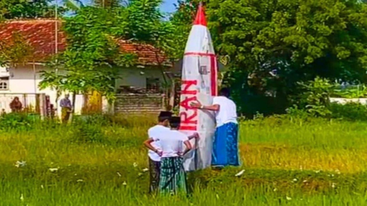 Sensacional “misil iraní” lanzado desde Pamekasan después de las oraciones de Eid al-Fitr