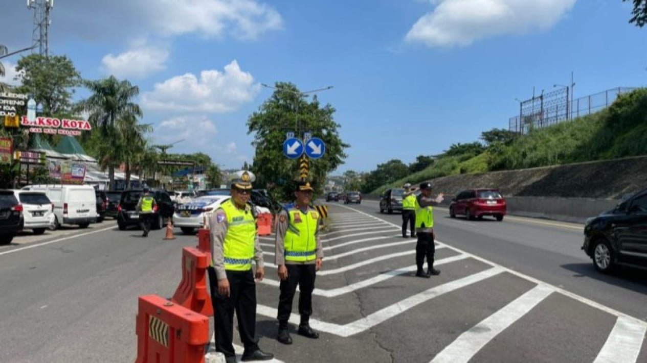 ¡El reflujo está en pleno apogeo! La policía implementa áreas de descanso abiertas y cerradas en Semarang