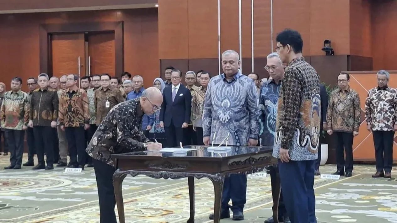 ¡Legítimo! Purbaya nombra a Robert Marbun secretario general del Ministerio de Finanzas