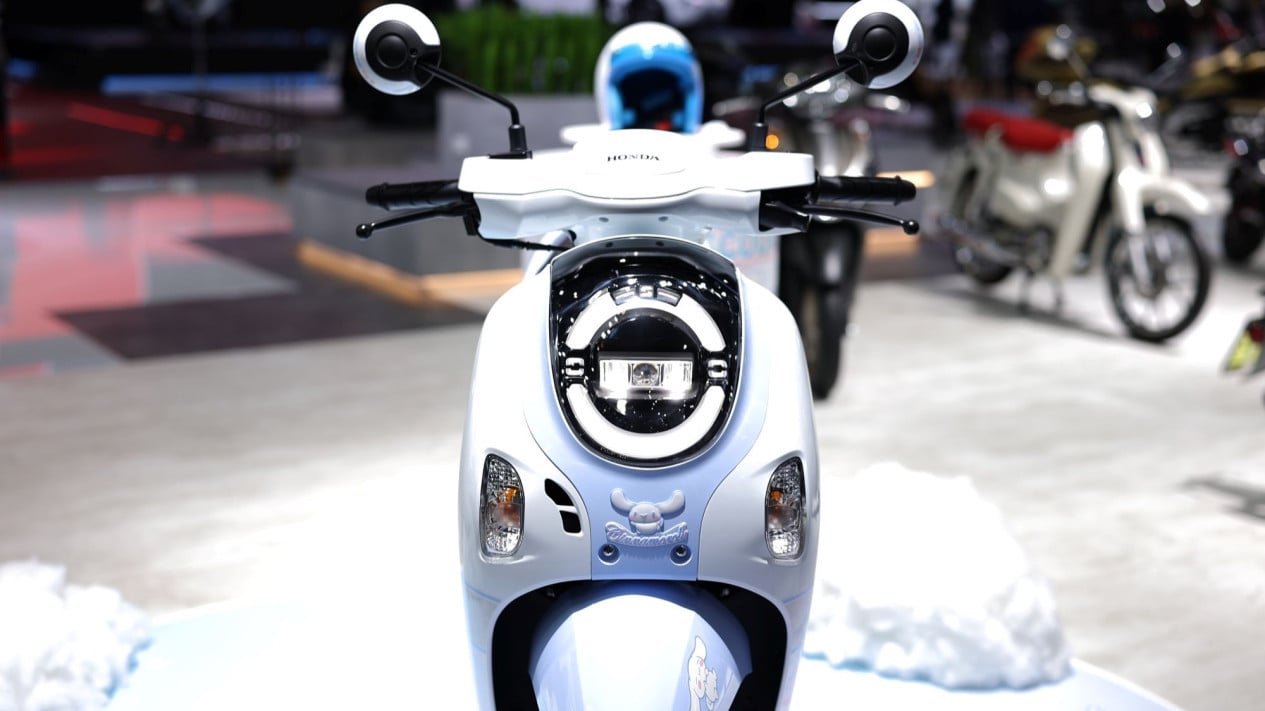 Se puede pedir el Honda Scoopy de edición limitada, con un precio de 30 millones de IDR
