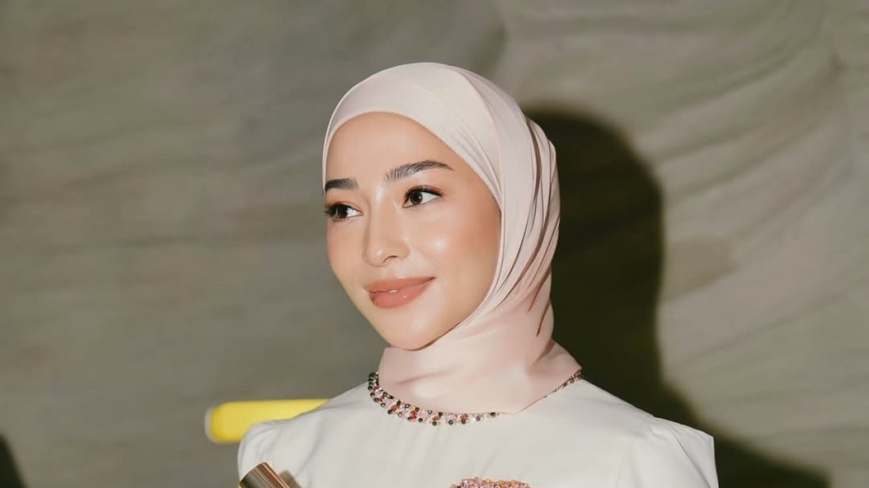 Ahora que aparece tapada, el estilo hijab de Nikita Willy durante los deportes es un tema de conversación
